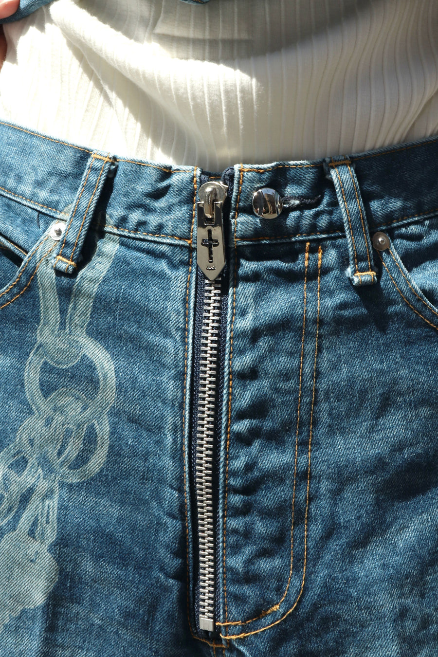 MASU(エムエーエスユー)のTIGHT FIT DAMAGED JEANS WALLET CHAIN FADED