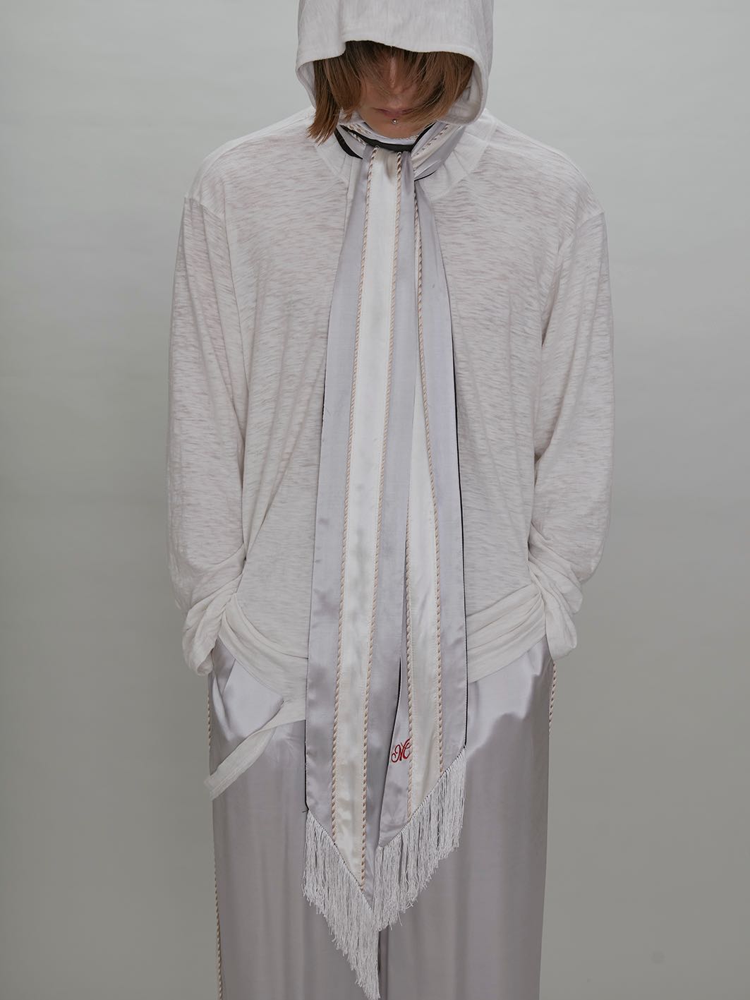 定価2.4万 新品 MASU SUKA LONG SCARF シルバー ストール MMSS-OJ1523_i_001_1063x.jpg?v=