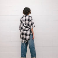 SUGARHILL(シュガーヒル)のFADED DOUBLE KNEE DENIM PANTS PRODUCTED BY UNUSEDの通販｜PALETTE  art aliveのオンラインショップ – PALETTE art alive ONLINE STORE